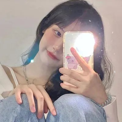 比基尼琼斯和爱的圣殿